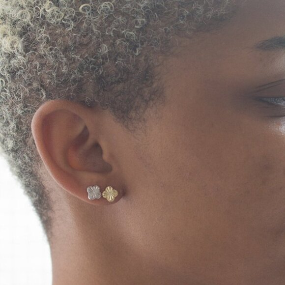 NWT Annabella Clover Studs // Sterling Silver + CZ - Picture 2 of 5